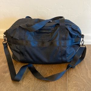 Madewell MWL (Re)sourced Ripstop Nylon Duffle Bag